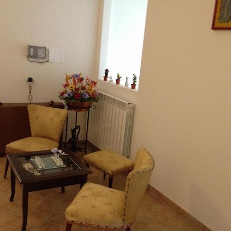 Villa La Collina Dei Ciliegi à Camerino Extérieur photo
