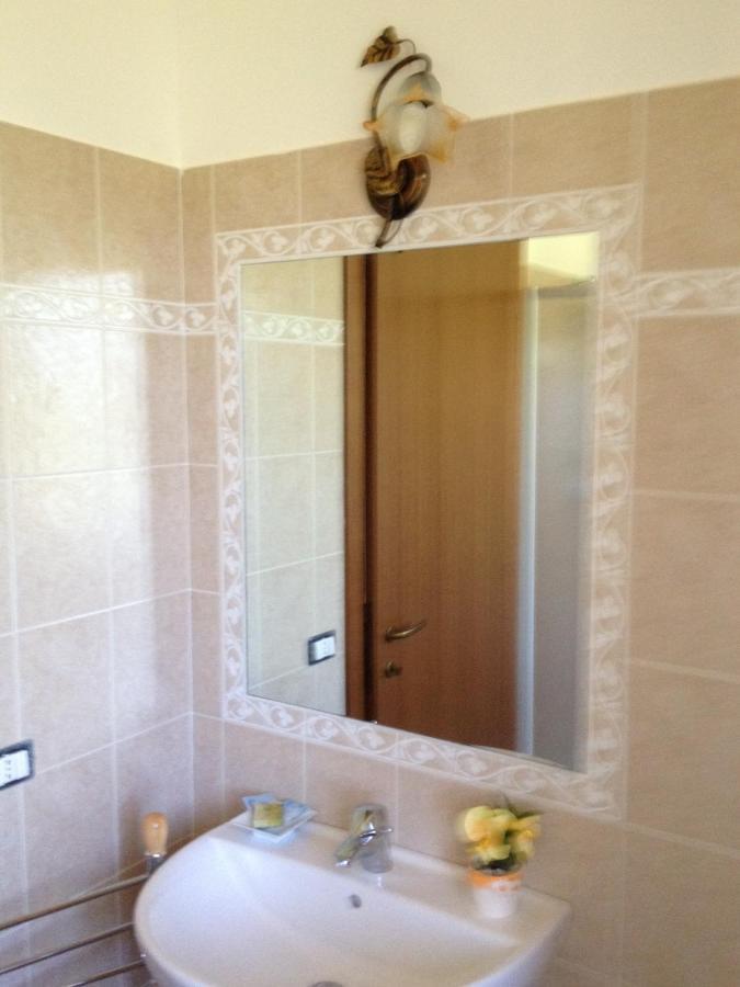 Villa La Collina Dei Ciliegi à Camerino Chambre photo