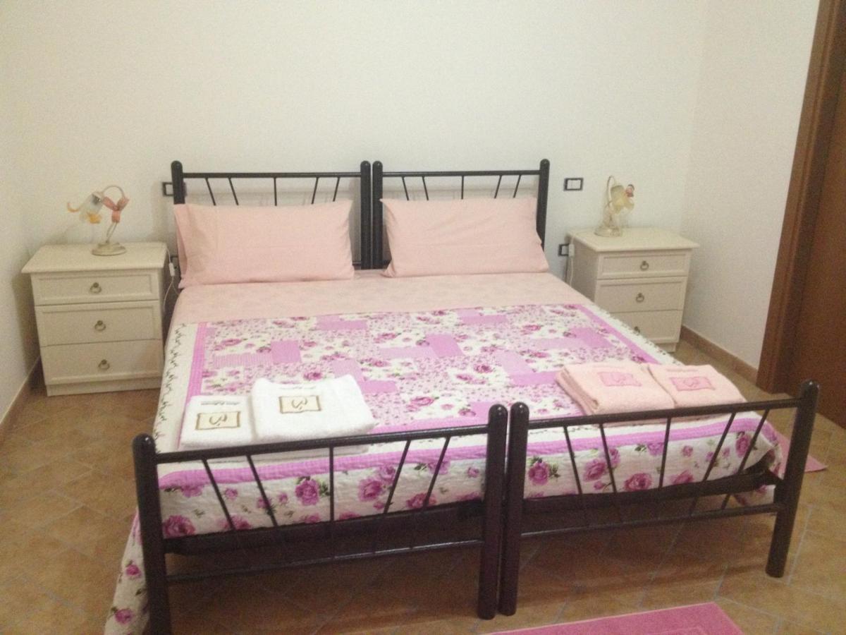 Villa La Collina Dei Ciliegi à Camerino Chambre photo
